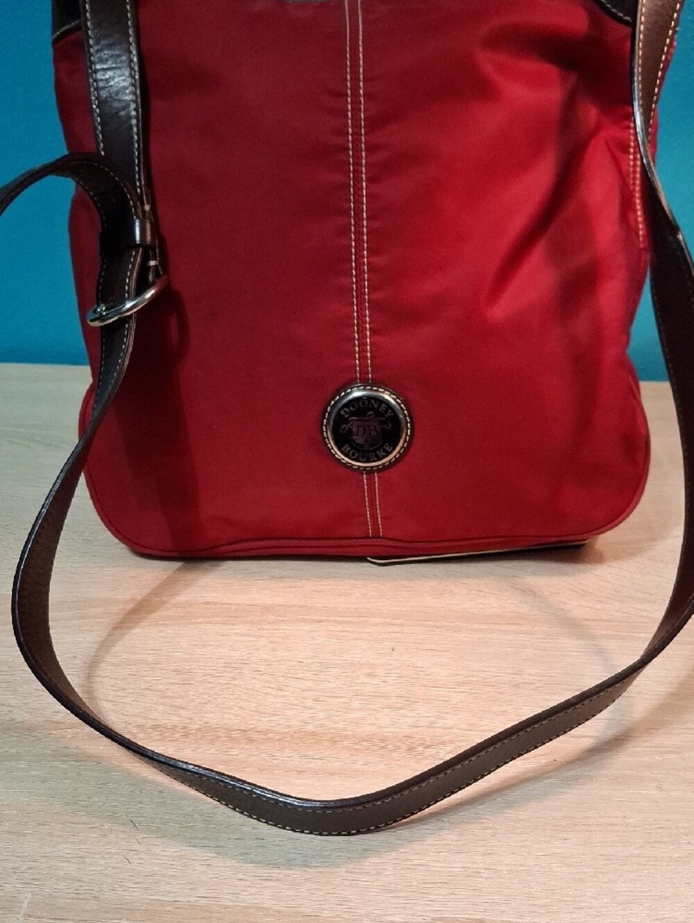 Dooney & Bourke Wayfarer Red Nylon Hobo Shoulder Bag with Brown Trim - Picture 9 of 15